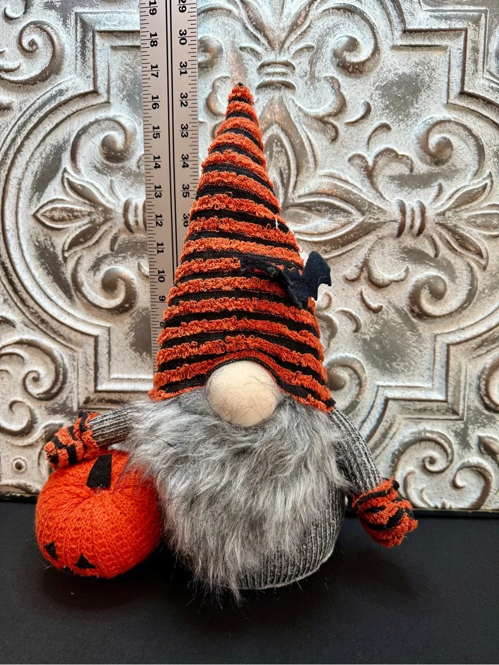🎃 Set of 4 Halloween Sitting Knit Gnomes